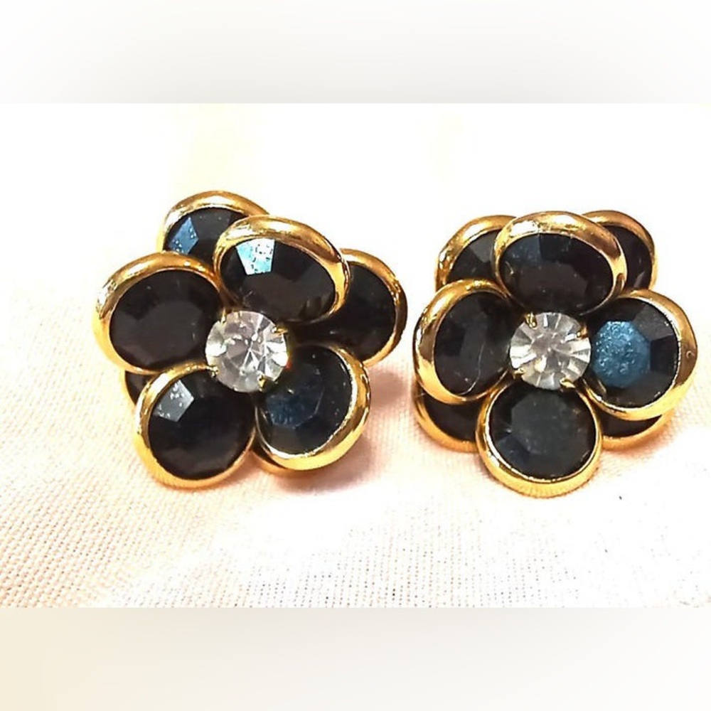 Vintage Swarovski SAVVY Black Crystal Flower Surgical Steel Post Earrings